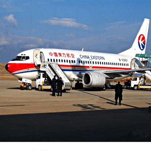 宜宾五粮液空运公司航空快运业稳步发展的原因是什么？